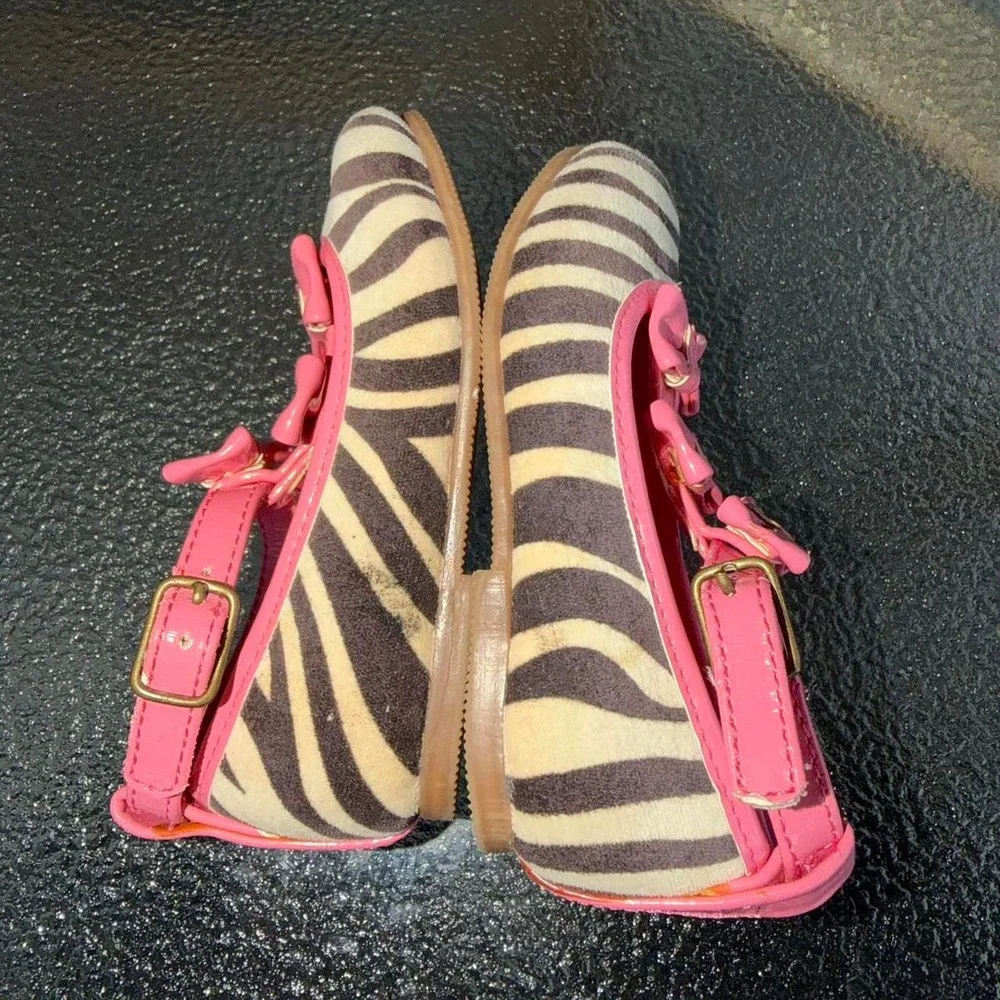 Crazy 8 Zebra Print Mary Jane Flats Toddler Girls Size 8